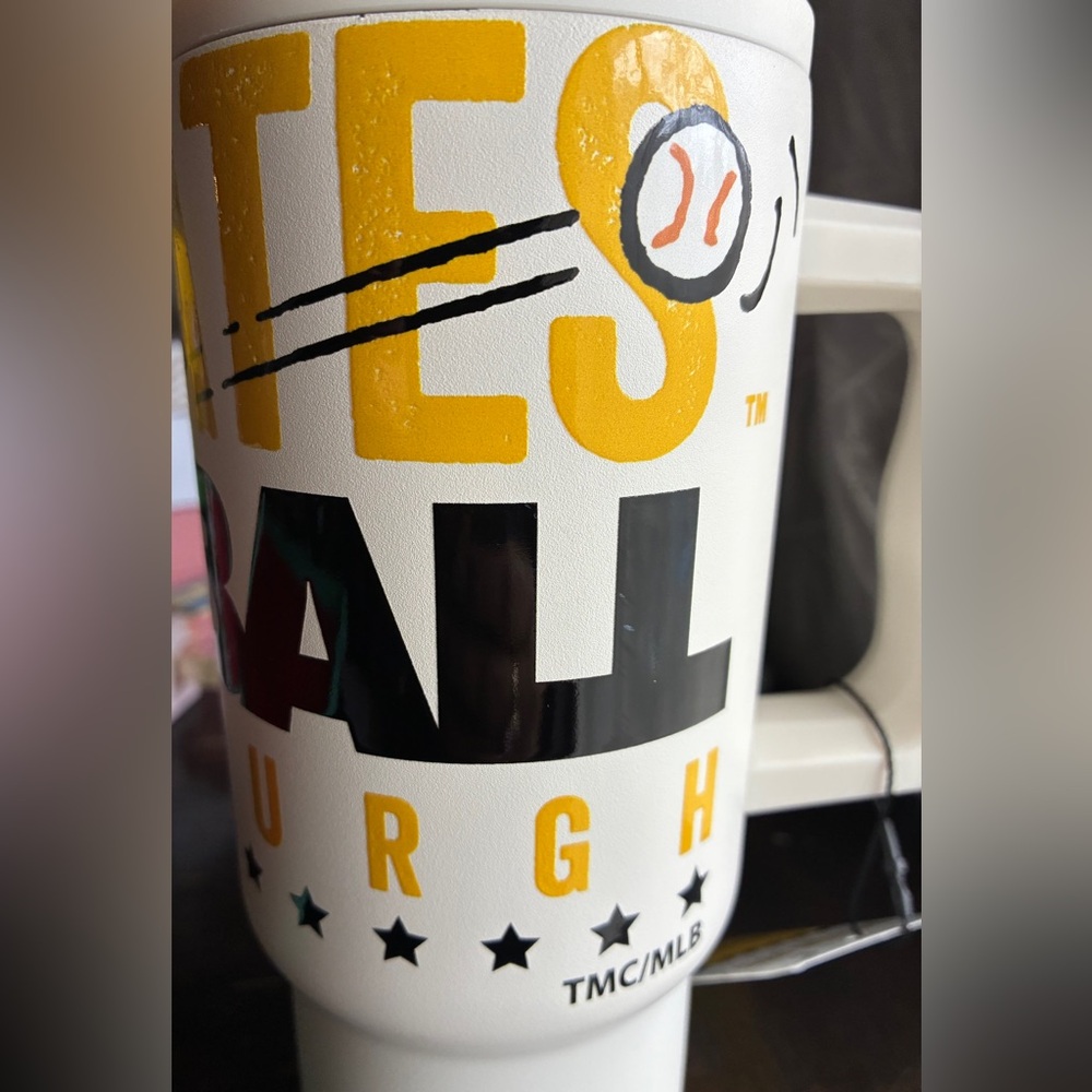 Peanuts White and Yellow Mug with Black Graphics 24oz. - Picture 4 of 12